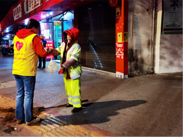 “暖城行动”——关爱城市建设者项目